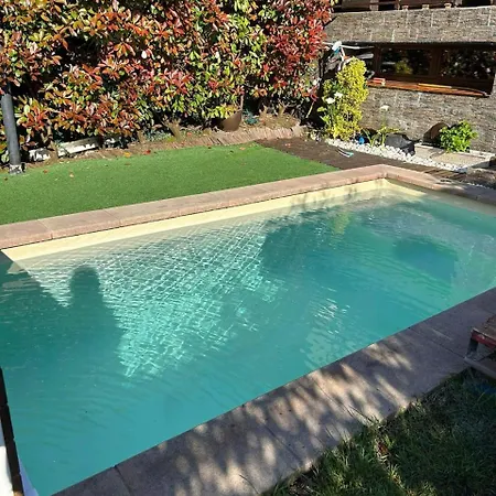 Mandatory Stop House With Private Pool